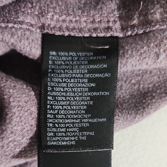 The North Face Purple and Gray Quarter-Zip Sweatshirt - Picture 4 of 8